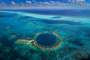 great-blue-hole-belize-1024×682-1